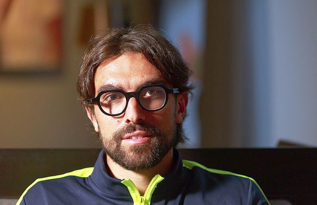 Stabilit de 3 ani în țara noastră, italianul Andrea Compagno nu-i menajează pe români: „Părinții și prietenii sunt șocați. Au impresia că aici e Monte Carlo!”