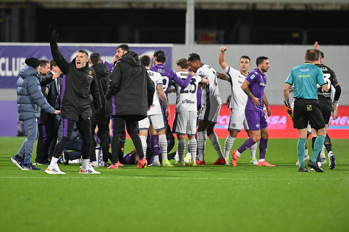 Fiorentina - Inter abandonat, după ce Edoardo Bove s-a prăbușit pe teren