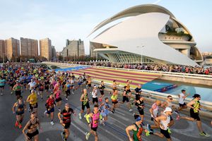 Maratonul din Valencia, primul eveniment major după furtuna DANA, a consemnat cel mai bun timp al anului » Sabastian Sawe și Megertu Alemu, câștigătorii concursului