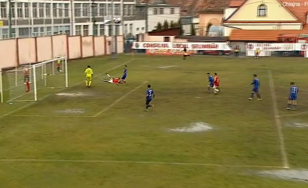 Fotbal printre bălți în Șelimbăr - CSA Steaua