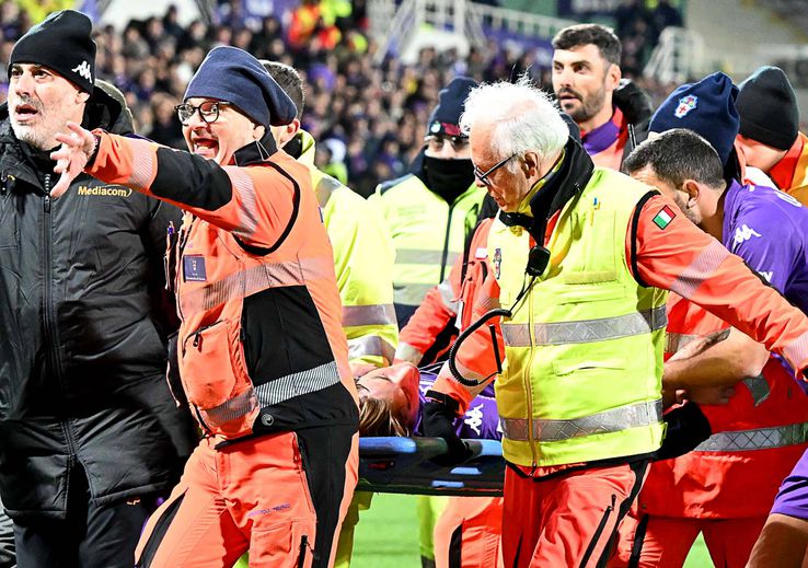 Fiorentina - Inter abandonat, după ce Edoardo Bove s-a prăbușit pe teren/ foto Imago Images