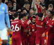 Liverpool a învins-o pe Manchester City cu scorul de 2-0, într-un meci în care echipa lui Pep Guardiola a fost de nerecunoscut. După 13 etape, „cormoranii” au 9 puncte avans față de Arsenal, echipa aflată pe locul secund.