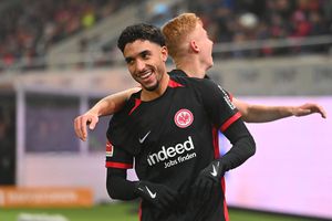 Eintracht Frankfurt a defilat cu Heidenheim și se apropie de primul loc în Bundesliga! » Marmoush nu se oprește din marcat