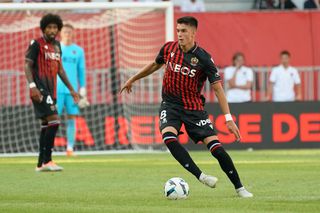 Rareș Ilie a debutat pentru Nice în noul sezon, împotriva lui Lyon