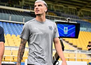 Valentin Mihăilă, monedă de schimb! » Pe cine propune Lecce, care a trimis astăzi și o a doua ofertă + Statistica incredibilă a extremei române de la Parma!