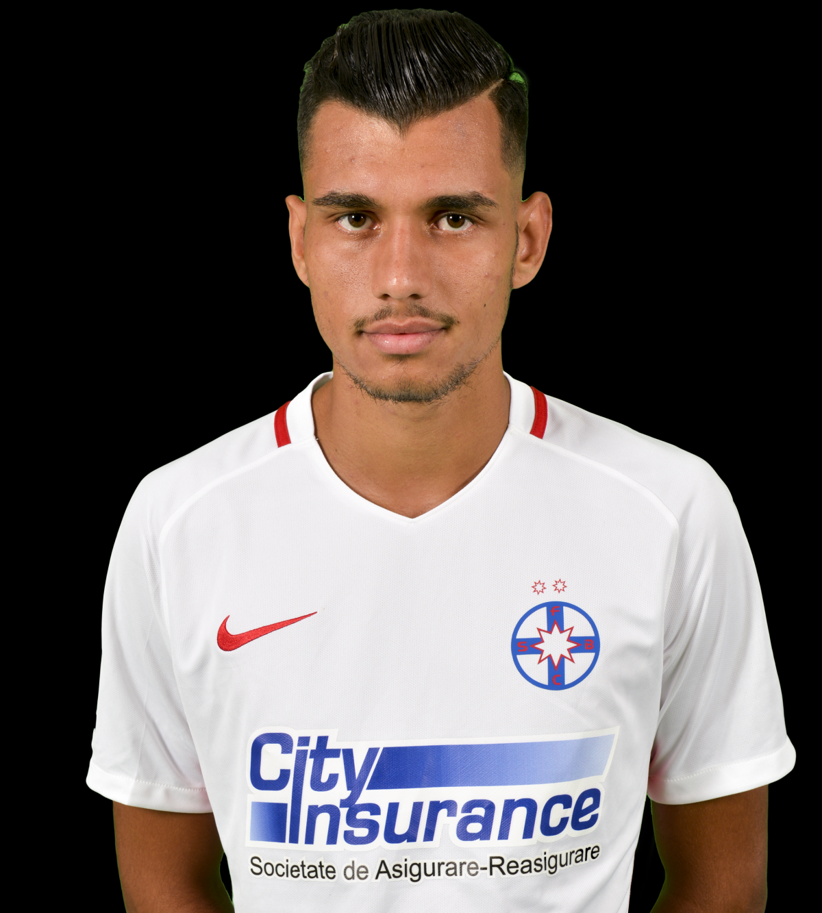 A marcat pentru FCSB, iar Marica spunea că „lovește fantastic mingea” » Acum joacă în Liga 3 și s-a ales cu o accidentare cumplită: „Revin în 6-9 luni, nu mă las!”