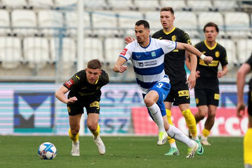 Andre Duarte, în alb-albastru/ foto Imago Images