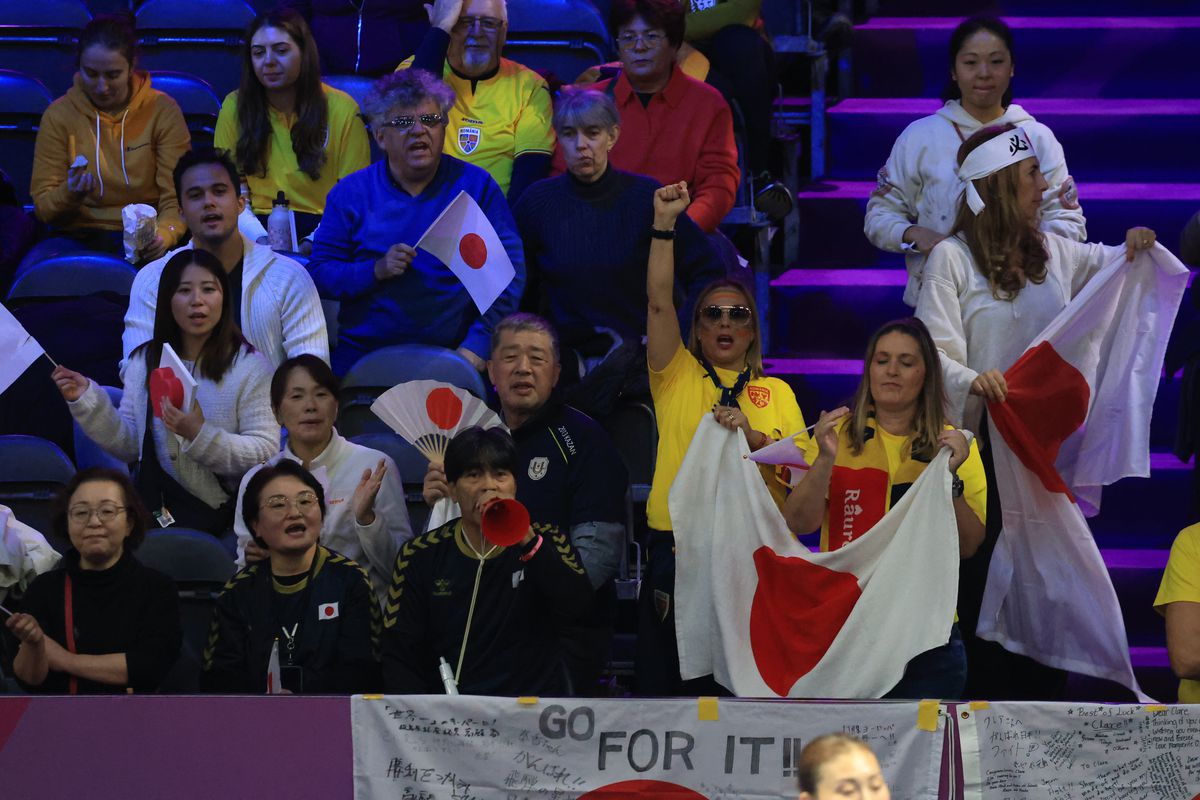 S-a rezolvat și penultimul mister din grupa României de la Campionatul Mondial + de 1 Decembrie, fanii tricolori s-au înfrățit cu galeria altei țări