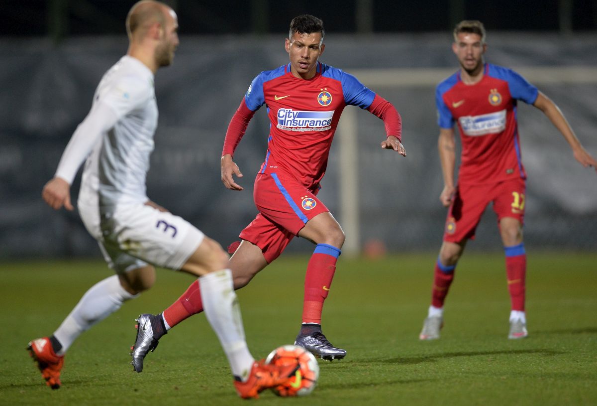 A marcat pentru FCSB, iar Marica spunea că „lovește fantastic mingea” » Acum joacă în Liga 3 și s-a ales cu o accidentare cumplită: „Revin în 6-9 luni, nu mă las!”