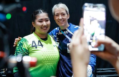 Întâlnirea improbabilă cu portarul-legendă s-a produs la Campionatul Mondial, pornind de la o poză generată cu AI