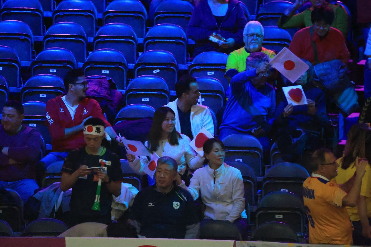 S-a rezolvat și penultimul mister din grupa României de la Campionatul Mondial + de 1 Decembrie, fanii tricolori s-au înfrățit cu galeria altei țări