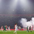 Meci suspendat din cauza suporterilor lui Ajax
foto: Imago Images