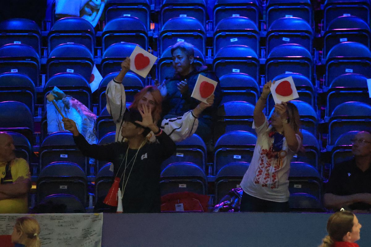 S-a rezolvat și penultimul mister din grupa României de la Campionatul Mondial + de 1 Decembrie, fanii tricolori s-au înfrățit cu galeria altei țări