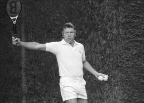 A murit legendarul Nicola Pietrangeli, dublu campion la Roland Garros