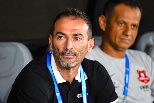 Hermannstadt negociază cu doi antrenori, după demiterea lui Marius Măldărășanu Foto: Imago