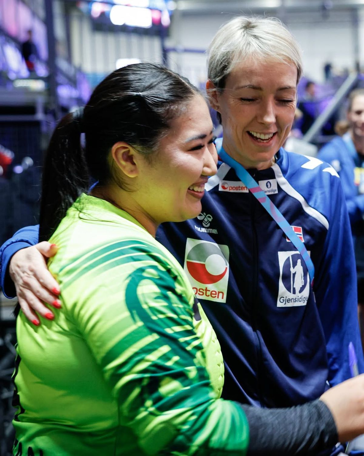 Întâlnire Katrine Lunde - Damira Zhaparova la CM 2025