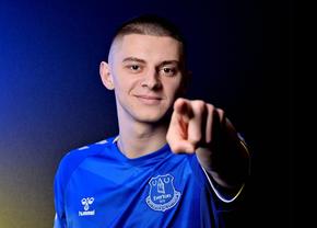 „Îi mulțumesc lui Lucescu” » Mikolenko, recunoscător antrenorului român după ce a prins transferul careirei
