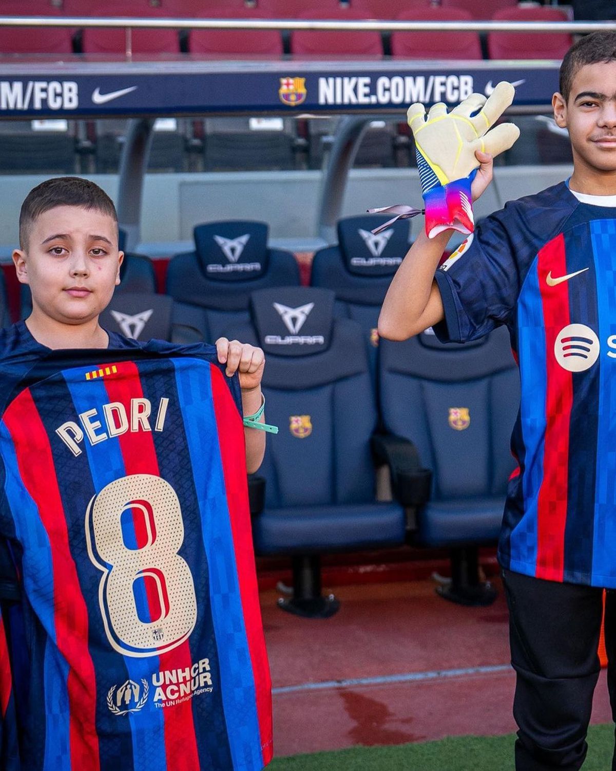 Inițiativă minunată a catalanilor! Ce au făcut jucătorii Barcelonei pentru copiii bolnavi