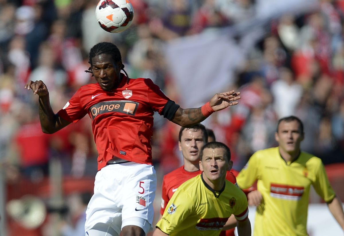 Francezul trecut pe la Dinamo a rămas îndrăgostit pe viață de București: „Îmi amintește mult de Paris, iar mâncarea era uimitoare!” » Interviu după 10 ani cu jucătorul dat dispărut de club