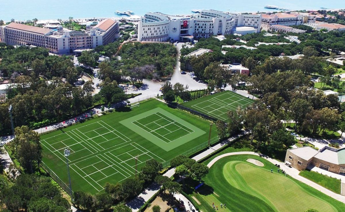 Cantonament de 5 stele » Unde pregătesc jucătorii Universității Craiova reluarea campionatului! + Ce amicale și-au fixat