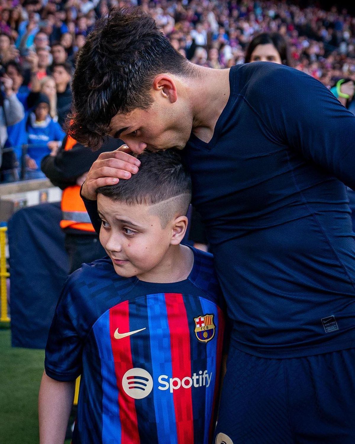 Inițiativă minunată a catalanilor! Ce au făcut jucătorii Barcelonei pentru copiii bolnavi