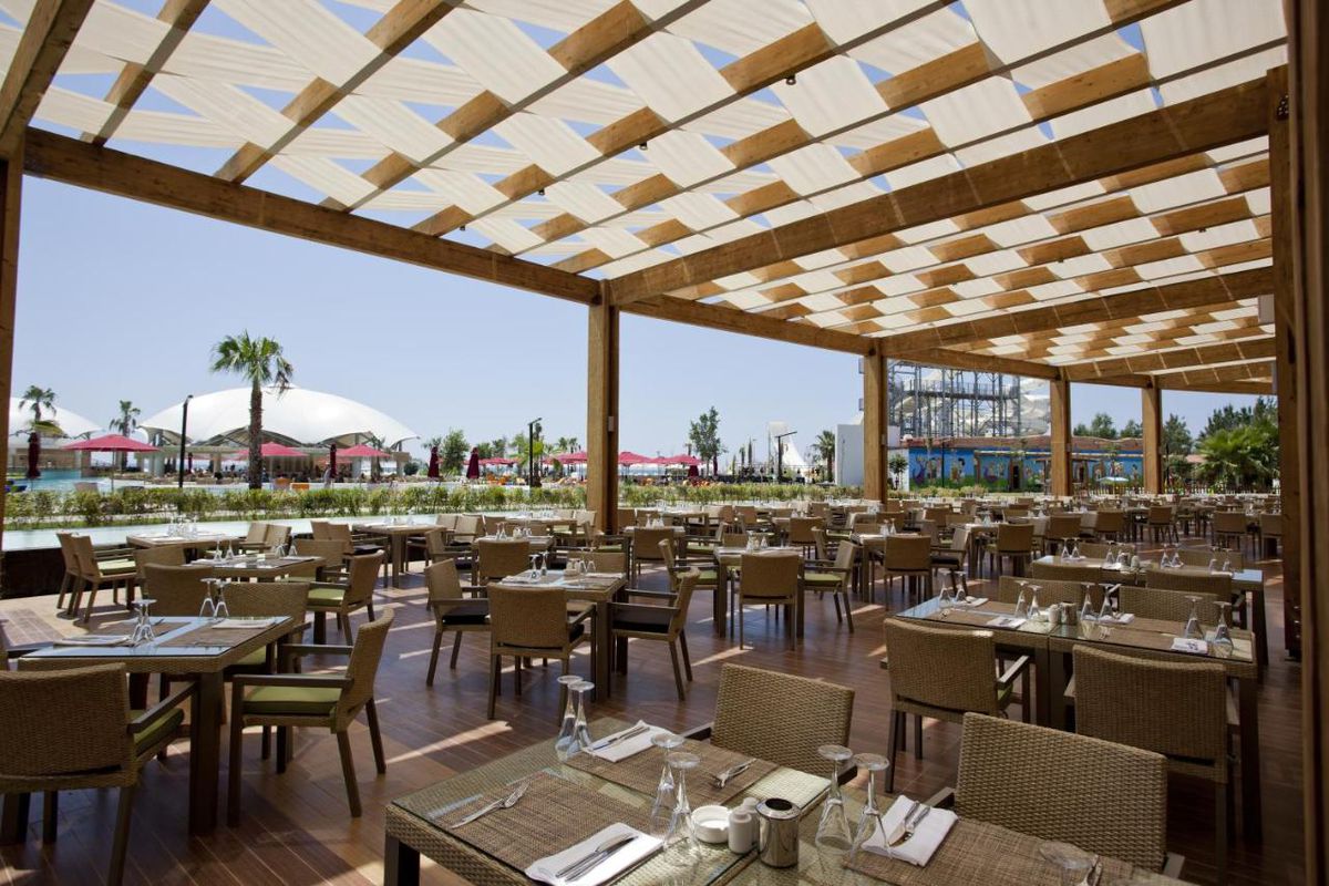 Cantonament de 5 stele » Unde pregătesc jucătorii Universității Craiova reluarea campionatului! + Ce amicale și-au fixat