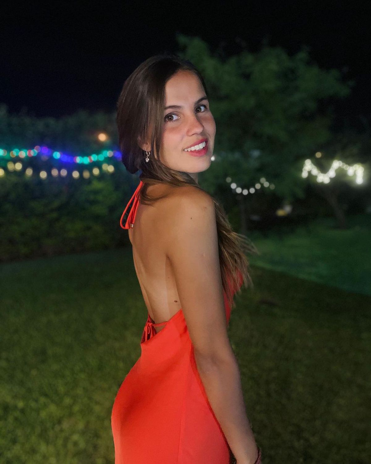 „Părăsește-o!” » Petiție bizară pornită în mediul online. Fanii îi cer unui campion mondial cu Argentina să se despartă de iubita lui