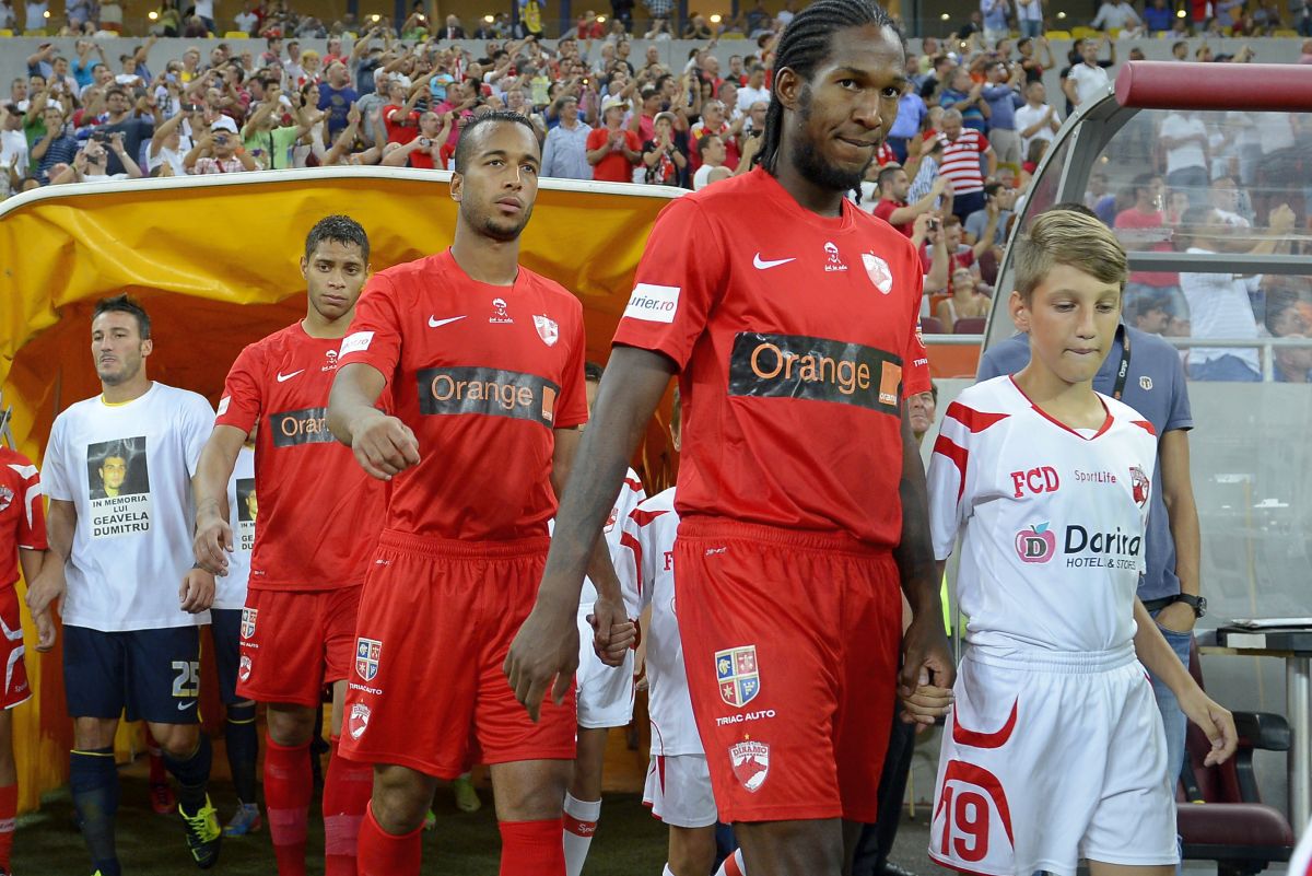 Francezul trecut pe la Dinamo a rămas îndrăgostit pe viață de București: „Îmi amintește mult de Paris, iar mâncarea era uimitoare!” » Interviu după 10 ani cu jucătorul dat dispărut de club