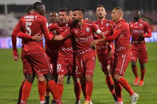 Primul transfer încercat de Oțelul în mandatul lui Ovidiu Burcă: un mijlocaș cu mare experiență în Superligă