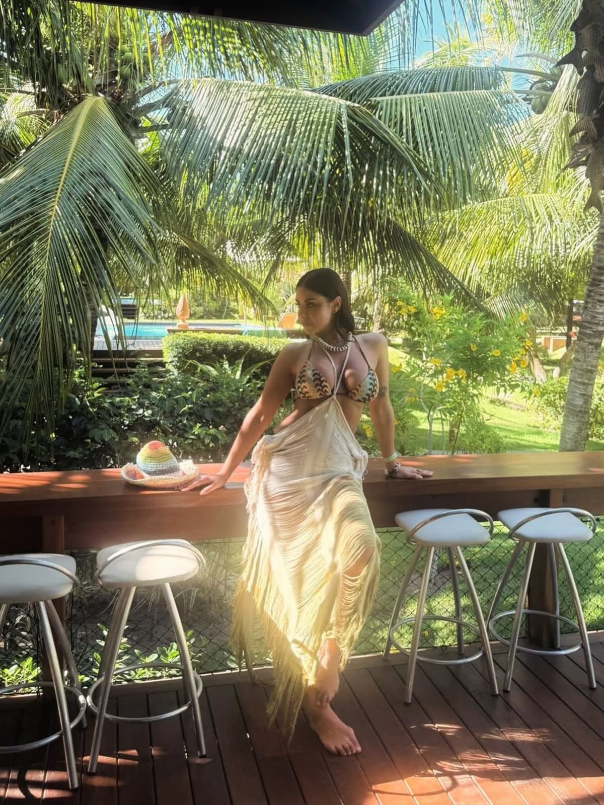 Natalia Mateuț, apariție incendiară într-o destinație exotică: „Cel mai bun loc de pe Pământ”