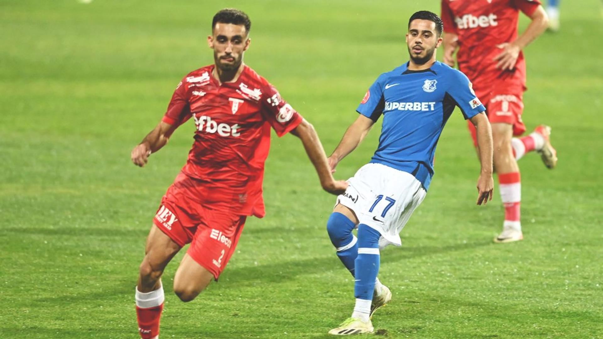 Diogo Rodrigues în tricoul FC Petrolul Ploiești, în timpul prezentării oficiale a transferului în Superliga României. | sursa foto: Gazeta Sporturilor