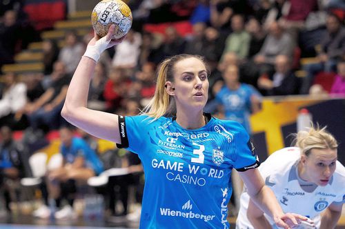 Transfer-bombă în Liga Florilor: Emilie Arntzen a revenit în România, dar nu la CSM!
