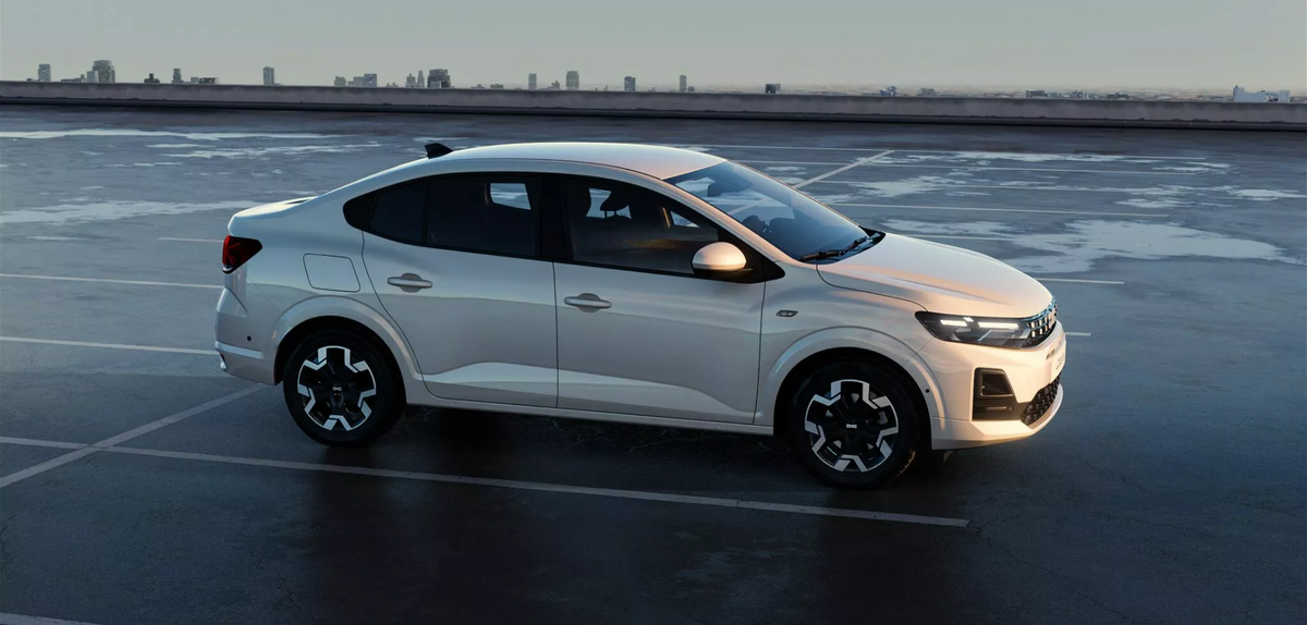 Românii au văzut prețul noului model Dacia și au reacționat dur: „Cum să coste atât? Iau Passat și mai rămân cu bani”