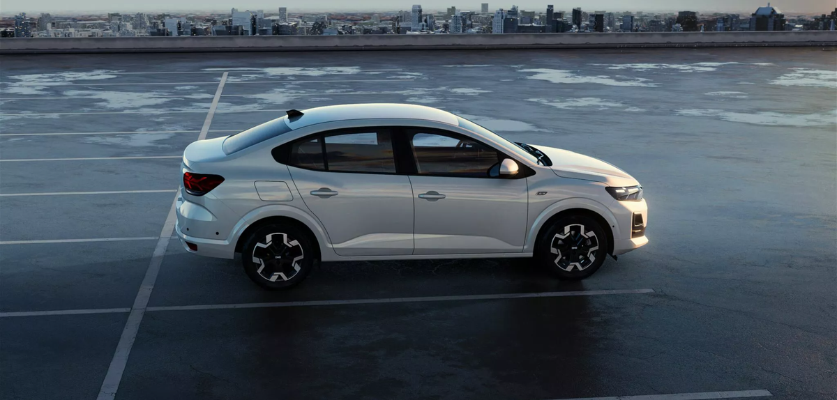 Românii au văzut prețul noului model Dacia și au reacționat dur: „Cum să coste atât? Iau Passat și mai rămân cu bani”