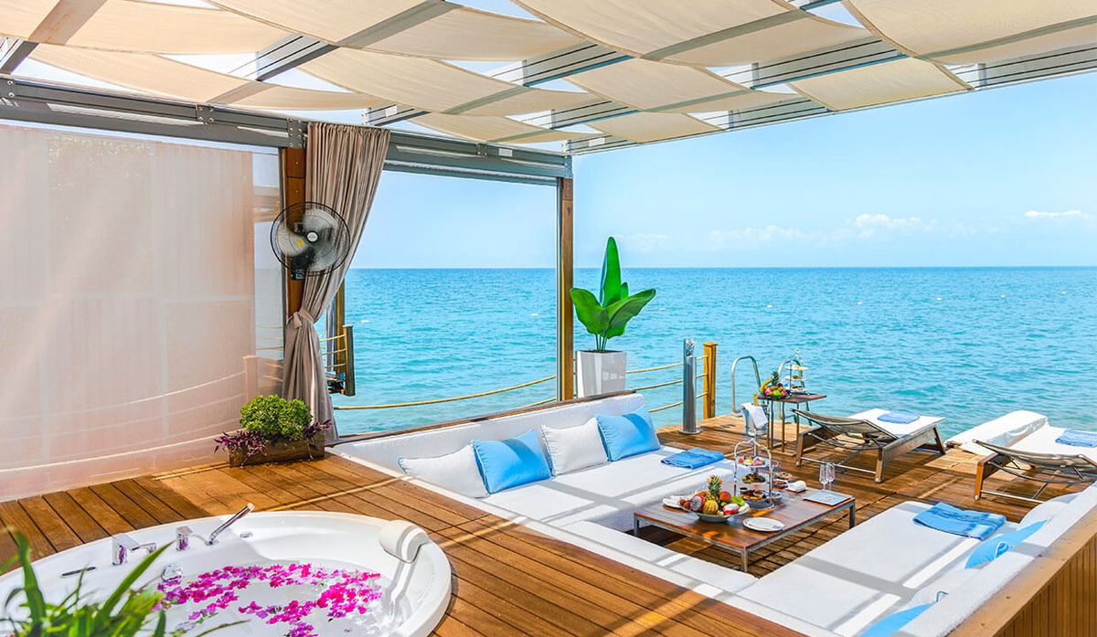 Granzii din Superligă, despărțiți de 20 km » FCSB e într-un complex de top, Dinamo și Rapid pe malul apei, iar Craiova e pe urmele lui Obama și Putin