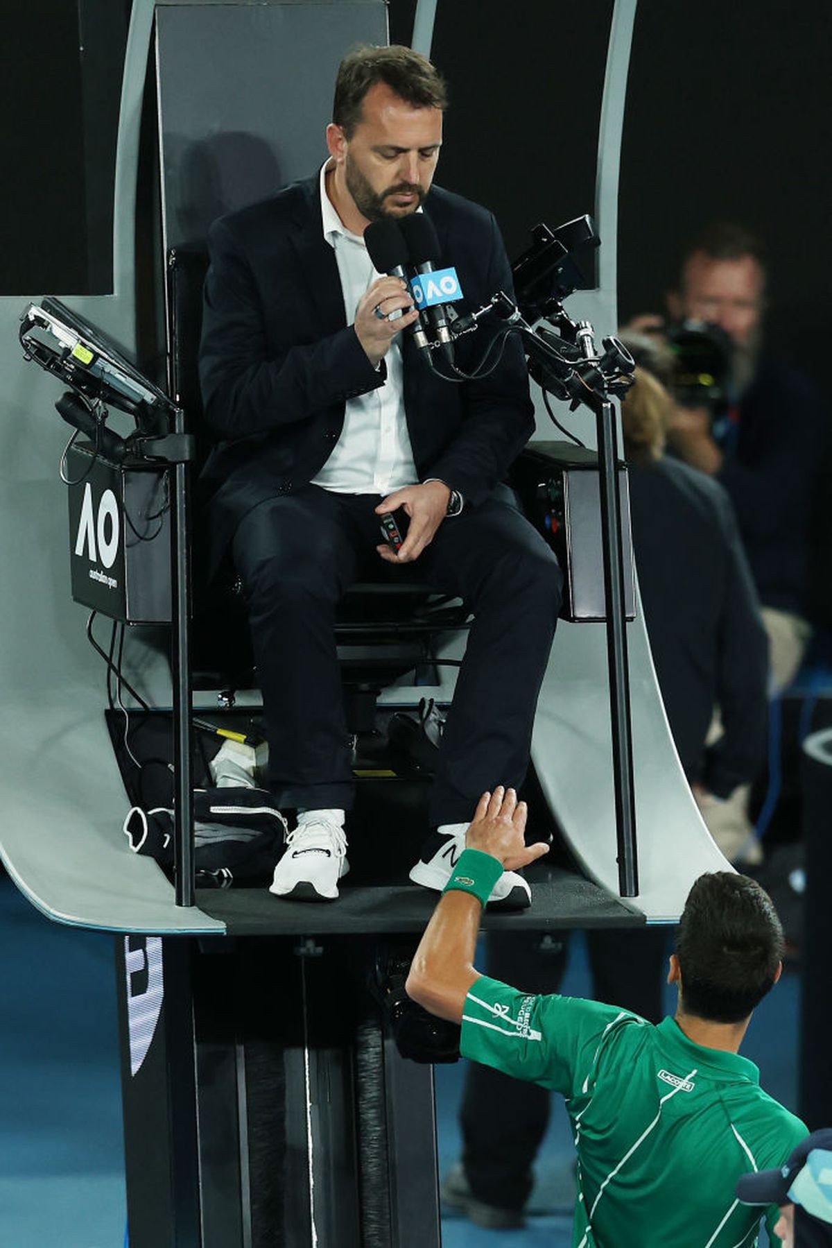 NOVAK DJOKOVIC - DOMINIC THIEM // VIDEO + FOTO Momentul care a rupt finala Australian Open: Djokovic, scos din sărite de arbitru: „Bravo, omule, tocmai ai devenit celebru”