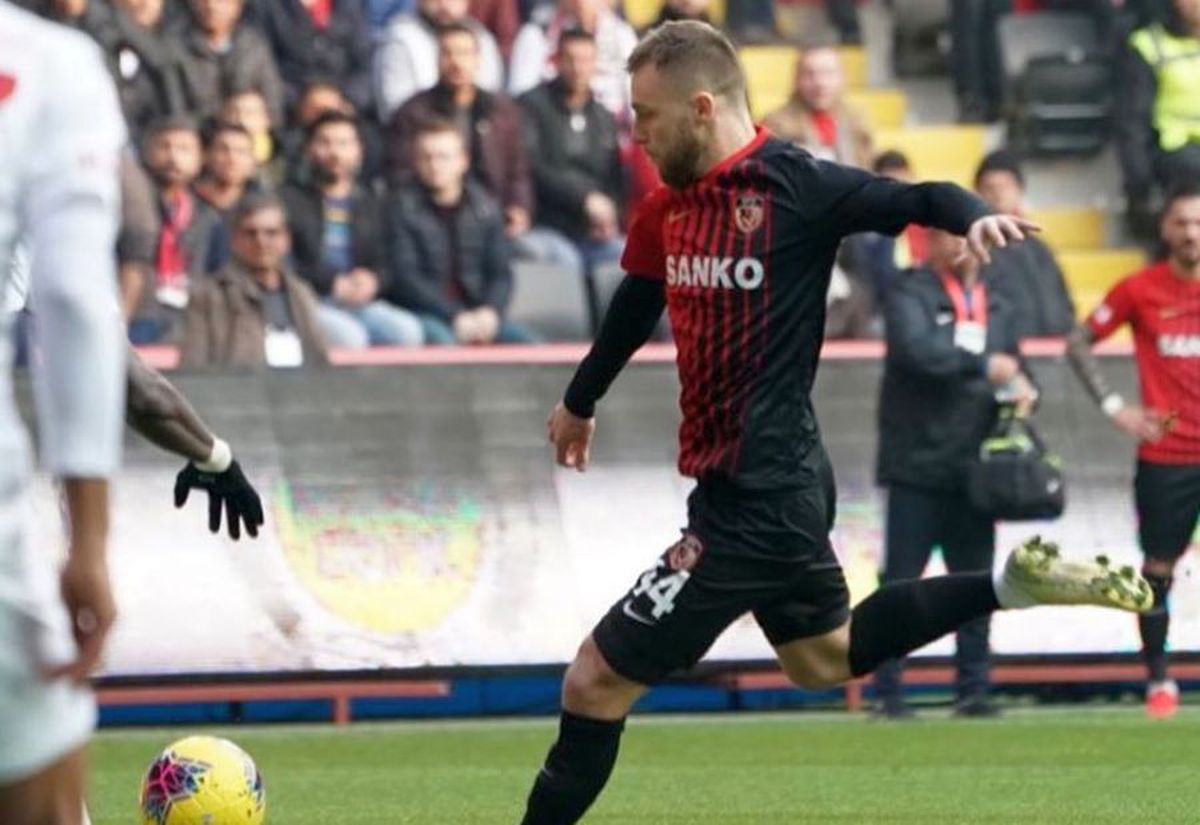 GAZIANTEP - SIVASSPOR 5-1 // Marius Șumudică, în al nouălea cer după meciul excelent făcut de Maxim: „Sunt un câștigător!”