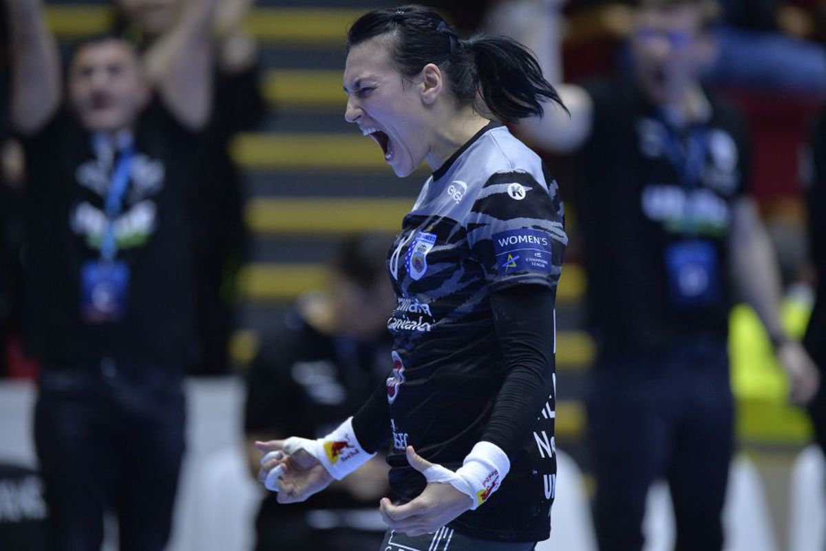 CSM BUCUREȘTI - METZ 32-27 // Cristina Neagu, după meciul în care a fost MVP: „Ne putem bate cu orice echipă din Liga Campionilor”
