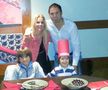Bogdan Onuț, alături de familia sa