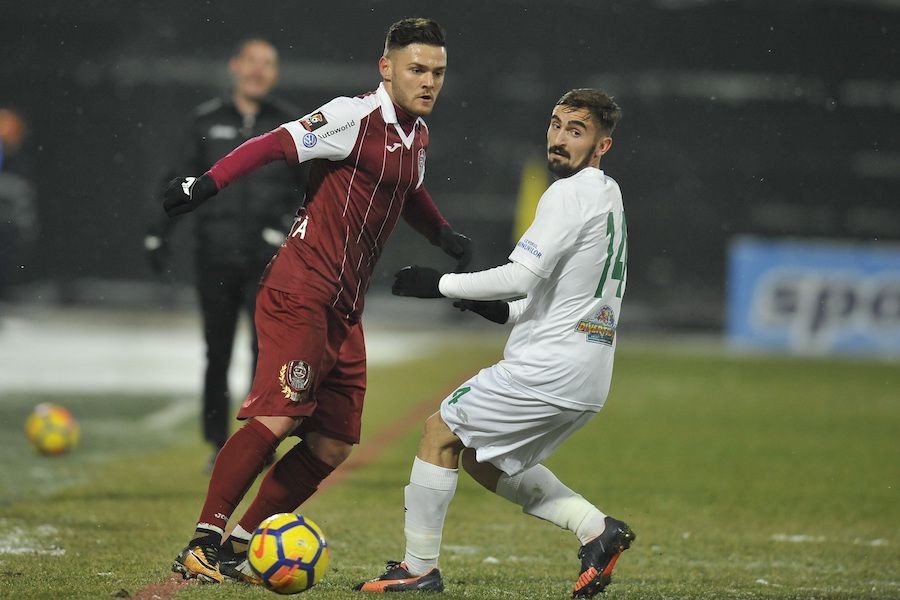 Alex Ioniță, în sezoanele petrecute la CFR Cluj, după transferul de un milion de euro de la Astra Alex Ioniță, în sezoanele petrecute la CFR Cluj, după transferul de un milion de euro de la Astra