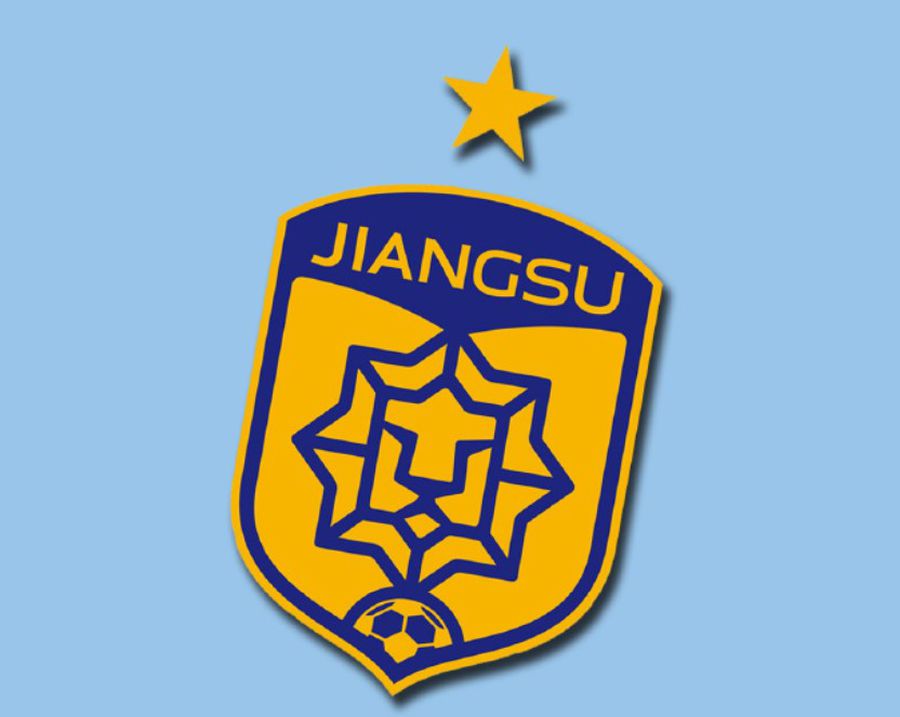 „Suning” a dispărut de pe emblema lui Jiangsu Cosmin Olăroiu, ca și plecat de la Jiangsu » Haos la campioana Chinei: obligată să își schimbe numele + cine conduce antrenamentele