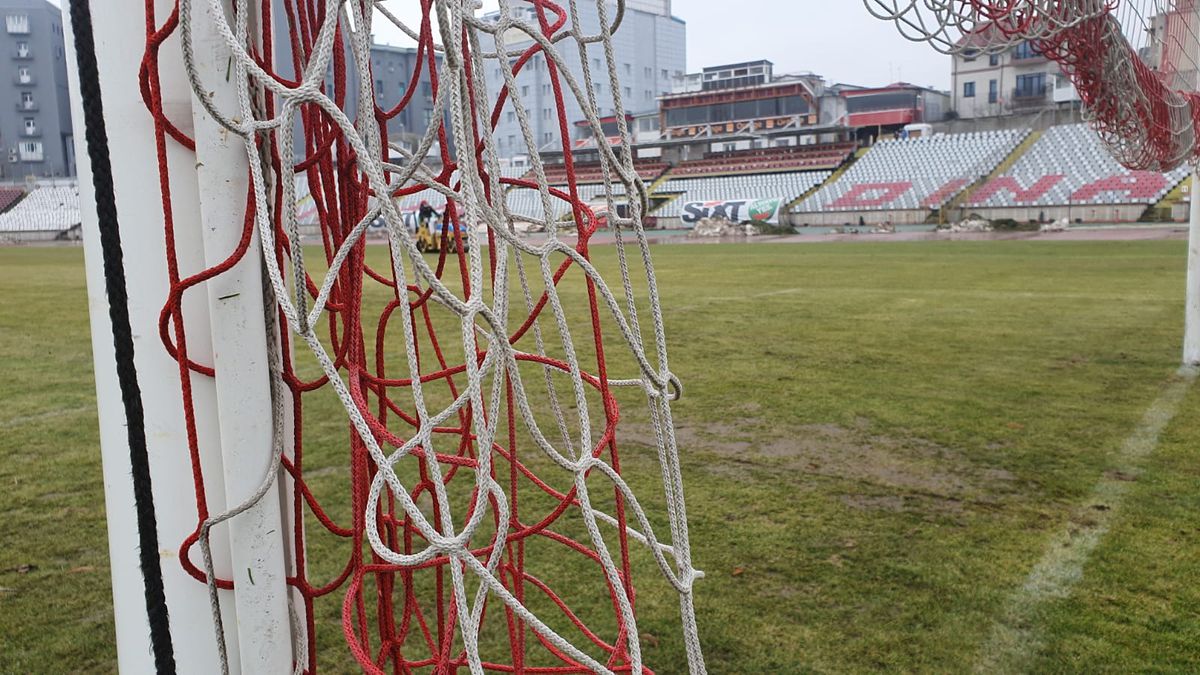 VIDEO Imagini dezolante din „Ștefan cel Mare”! Cum arată stadionul și gazonul înainte de Dinamo - FCSB