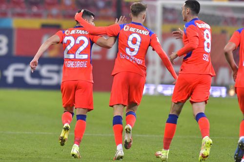 Adrian Șut, #8 la FCSB // foto: Imago Images