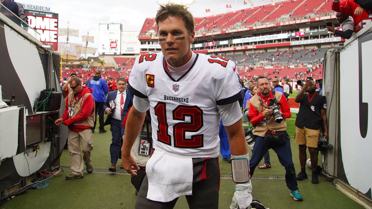 Proprietarul unei echipe din NFL a fost amendat cu 1,5 milioane de dolari pentru că a încercat să-l transfere abuziv pe legendarul Tom Brady