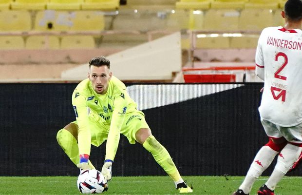 Ionuț Radu, învins de 3 ori în Monaco - Auxerre. Ce note i-au dat francezii