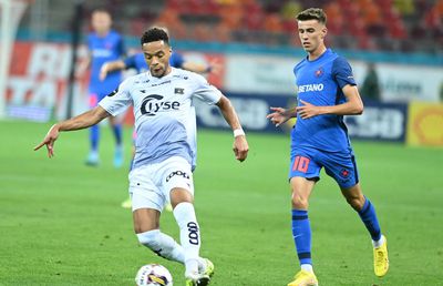 Atacant suedez în Superliga » În 2022, juca în Conference League contra lui FCSB