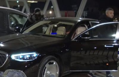 Adrian Mititelu, show înaintea meciului cu Dinamo » Din ce mașină a coborât la stadion