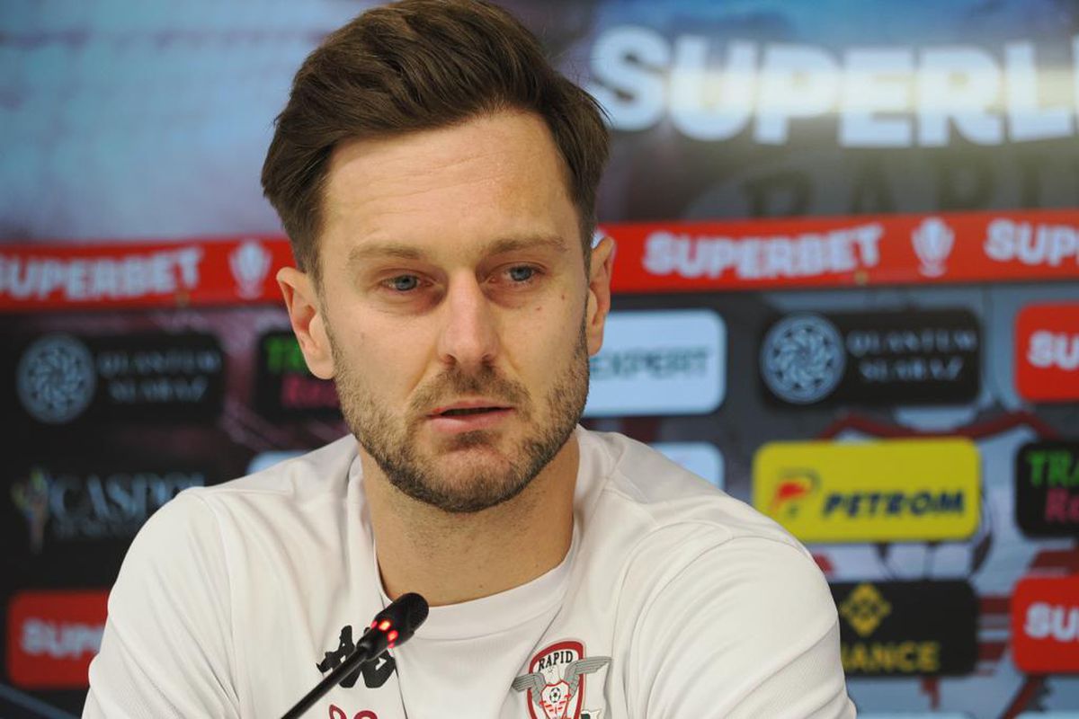 Moment neașteptat în conferința Rapidului » Bergodi și-a prezentat scuzele în numele elevului său: „Nu e corect!”