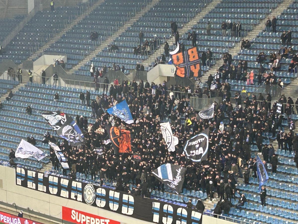 Emoții pentru Dinamo: un jucător important a plecat cu probleme după meciul cu FCU Craiova