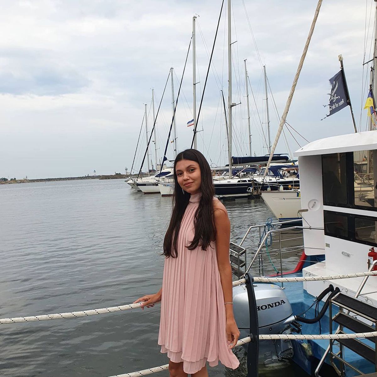 „A eliminat... «Cameramunul»” » Diana Ambros, prezentatoare la Pro TV, gafă haioasă în direct!